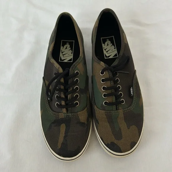 Camo Vans - Picture 2 of 5